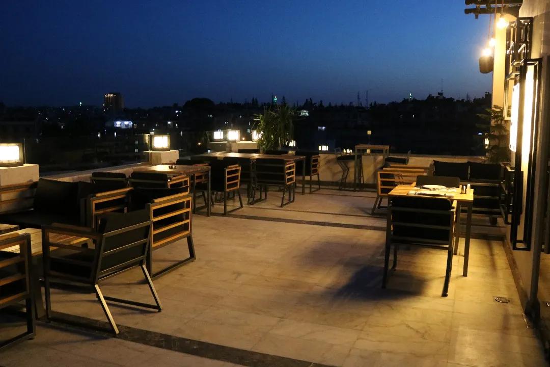 صورة 1 من مطعم Eight في حلب
